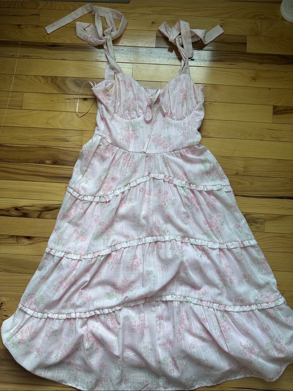 Francesca's Collections Pink Floral Tiered Midi Dress with Tie Straps